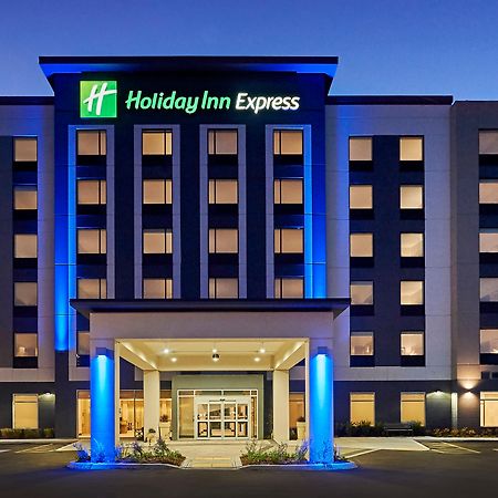 Holiday Inn Express - Sarnia - Point Edward By Ihg Exterior foto