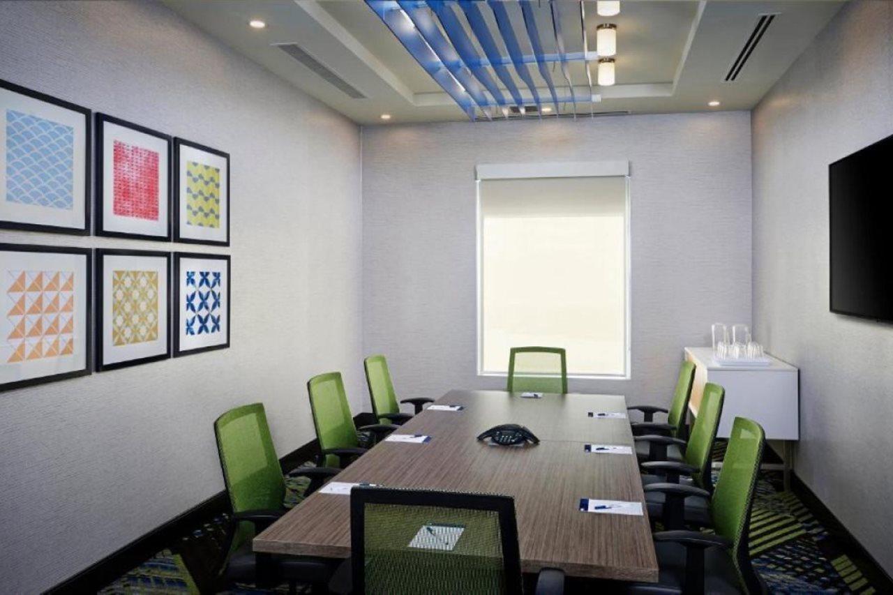 Holiday Inn Express - Sarnia - Point Edward By Ihg Exterior foto